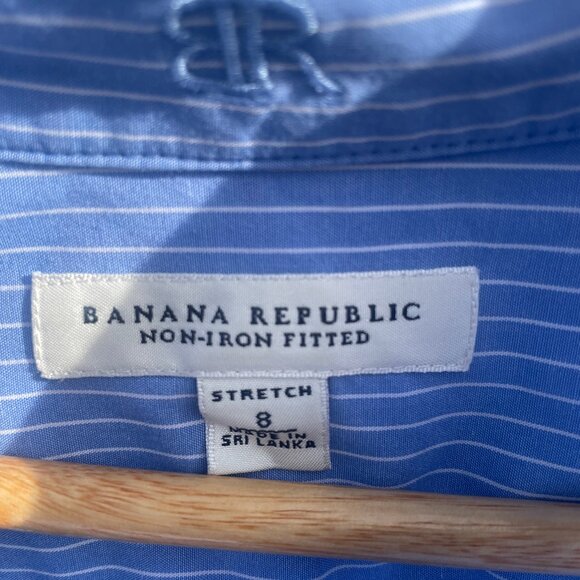 Women's Size 8 Banana Republic Blue Stretch Pin-Striped Long Sleeve Shirt - Picture 3 of 6